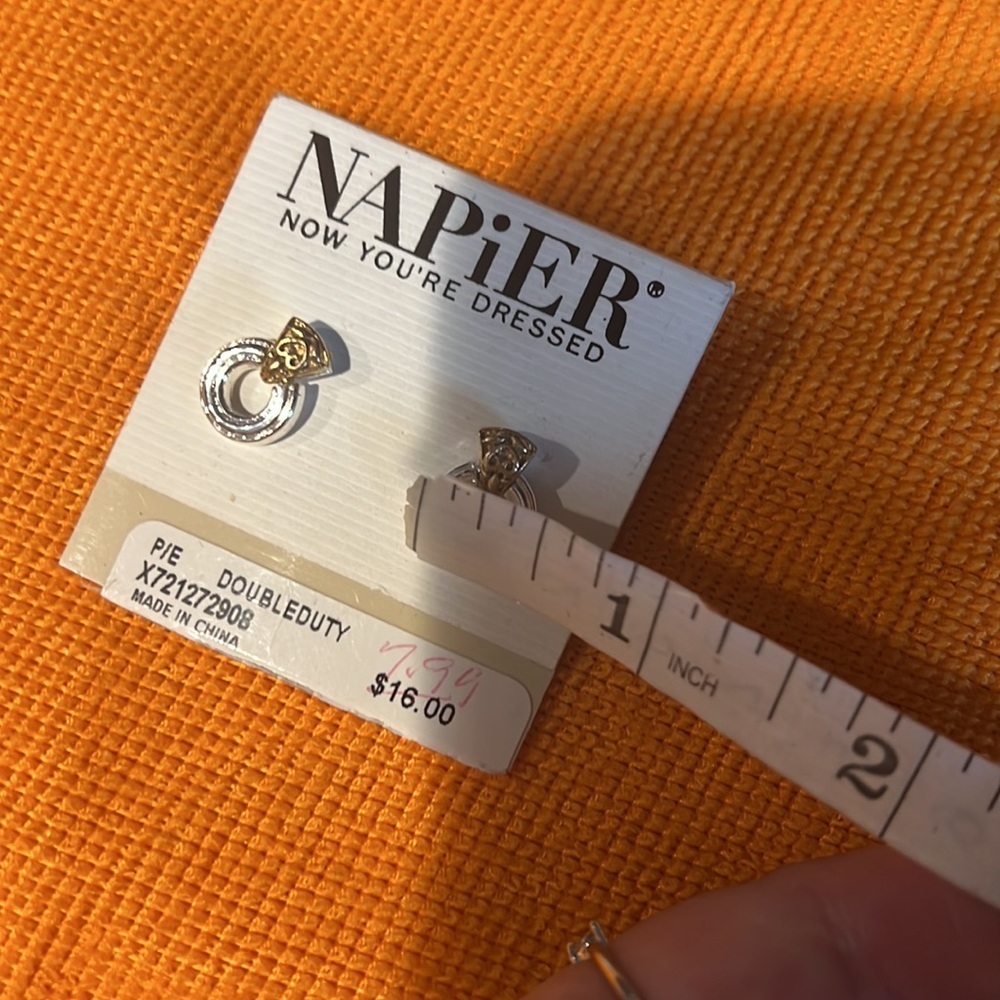 Napier vintage earrings - Picture 5 of 5